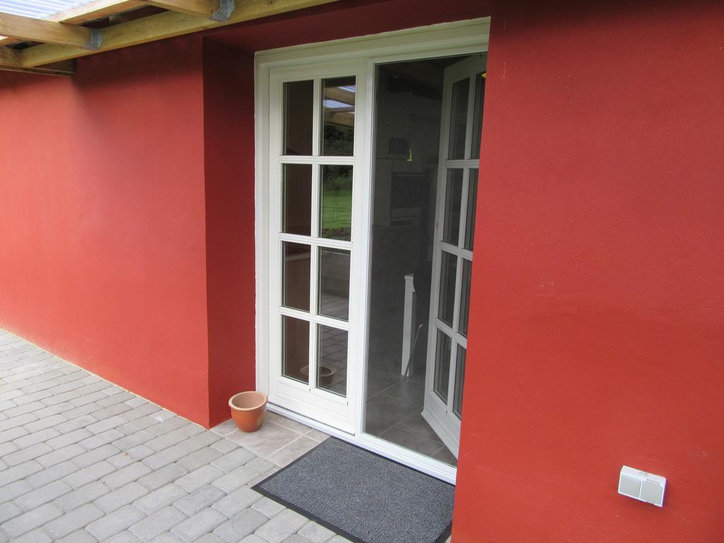 Hedelodden Apartment Uve Exterior foto