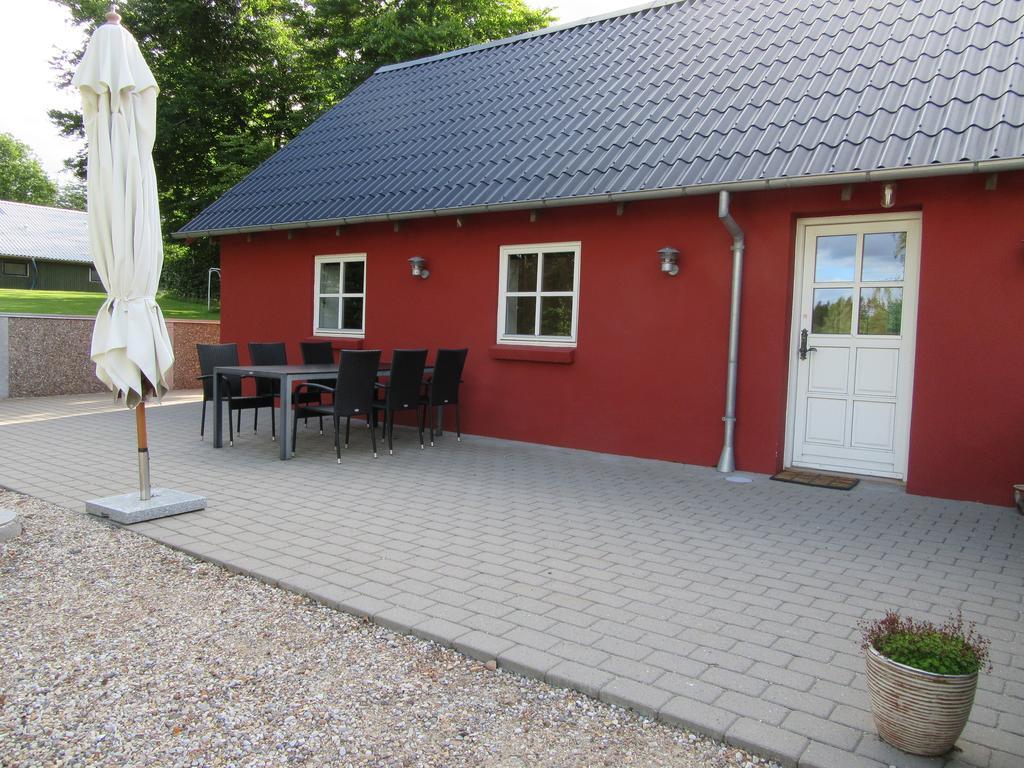 Hedelodden Apartment Uve Exterior foto